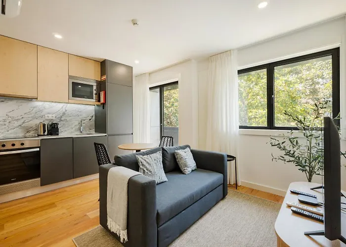 Daire Guestready - Gracious Escape In Porto
