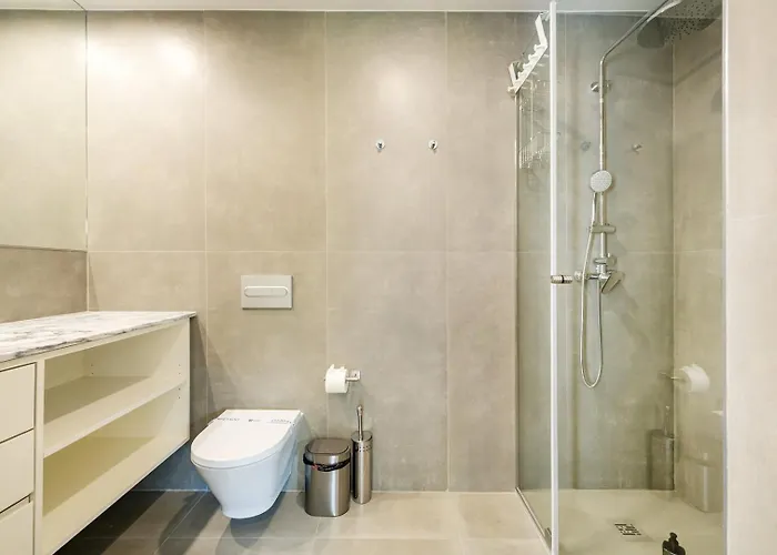 Daire Guestready - Gracious Escape In Porto